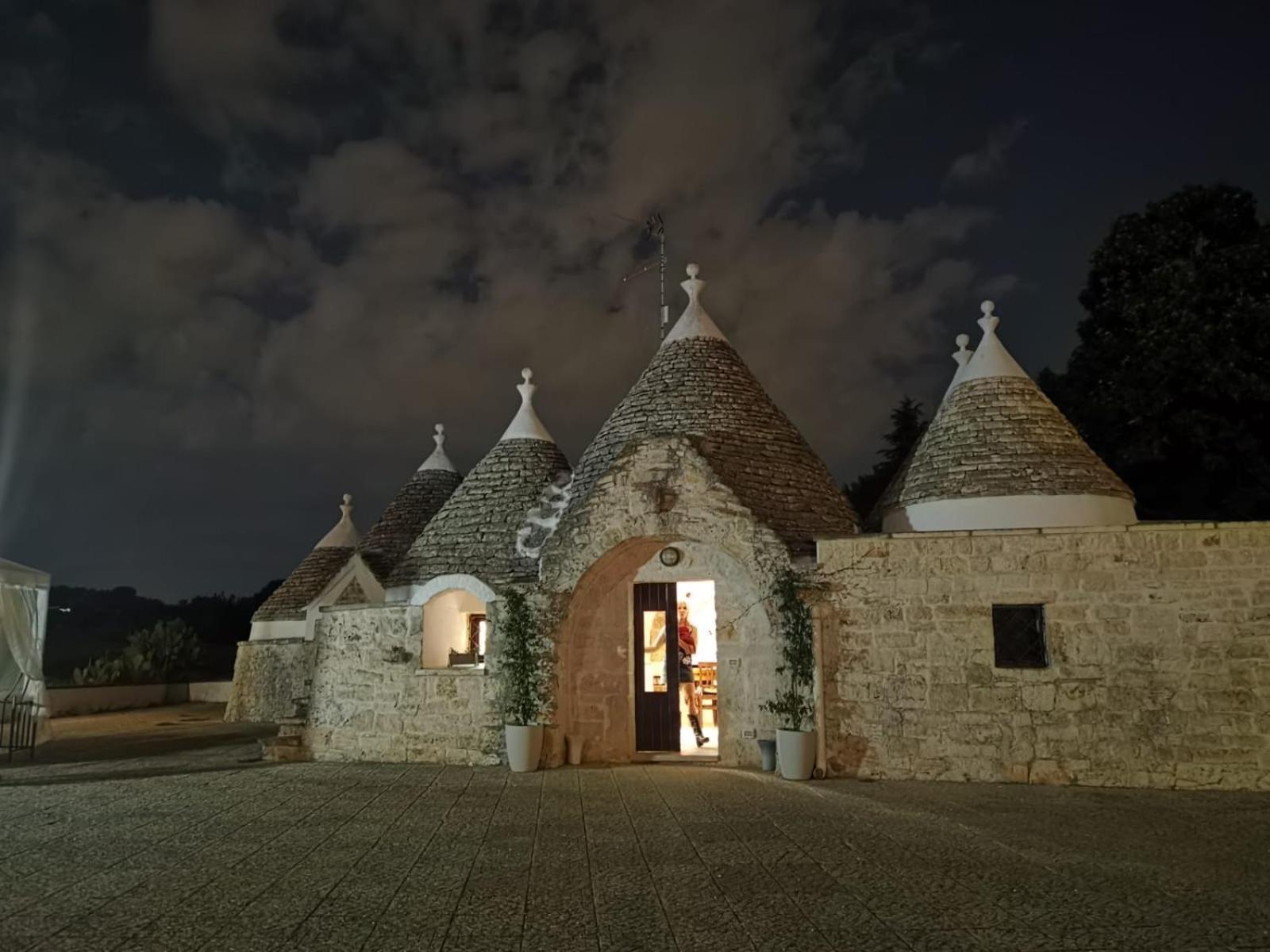 马丁纳弗兰卡Trulli Del Sole别墅 外观 照片